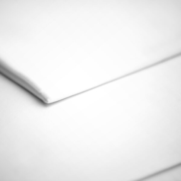 Standard Tablecloth – White 10' X 7' (3M X 2.1M) Prem Rect Tablecloth -Pure White